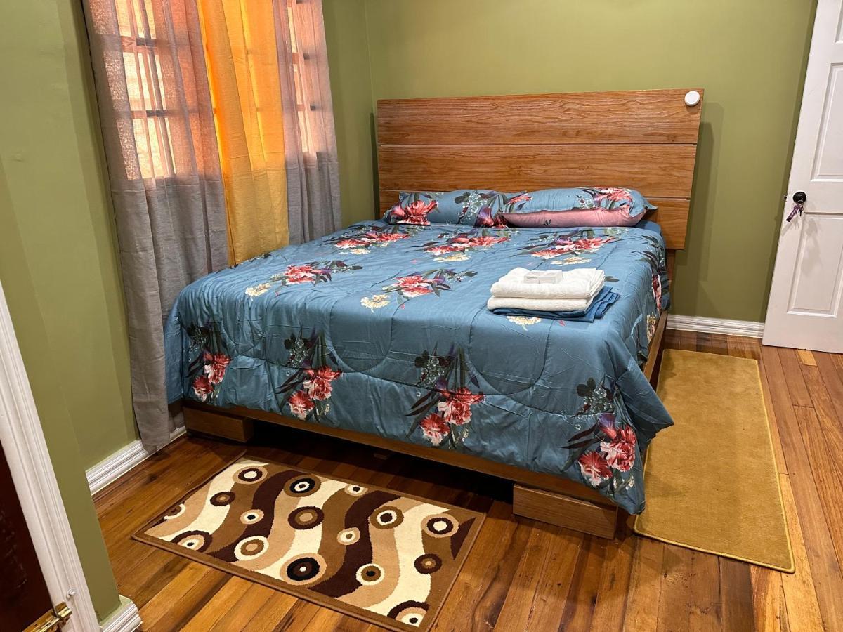 Hollywood Guesthouse Georgetown Dış mekan fotoğraf